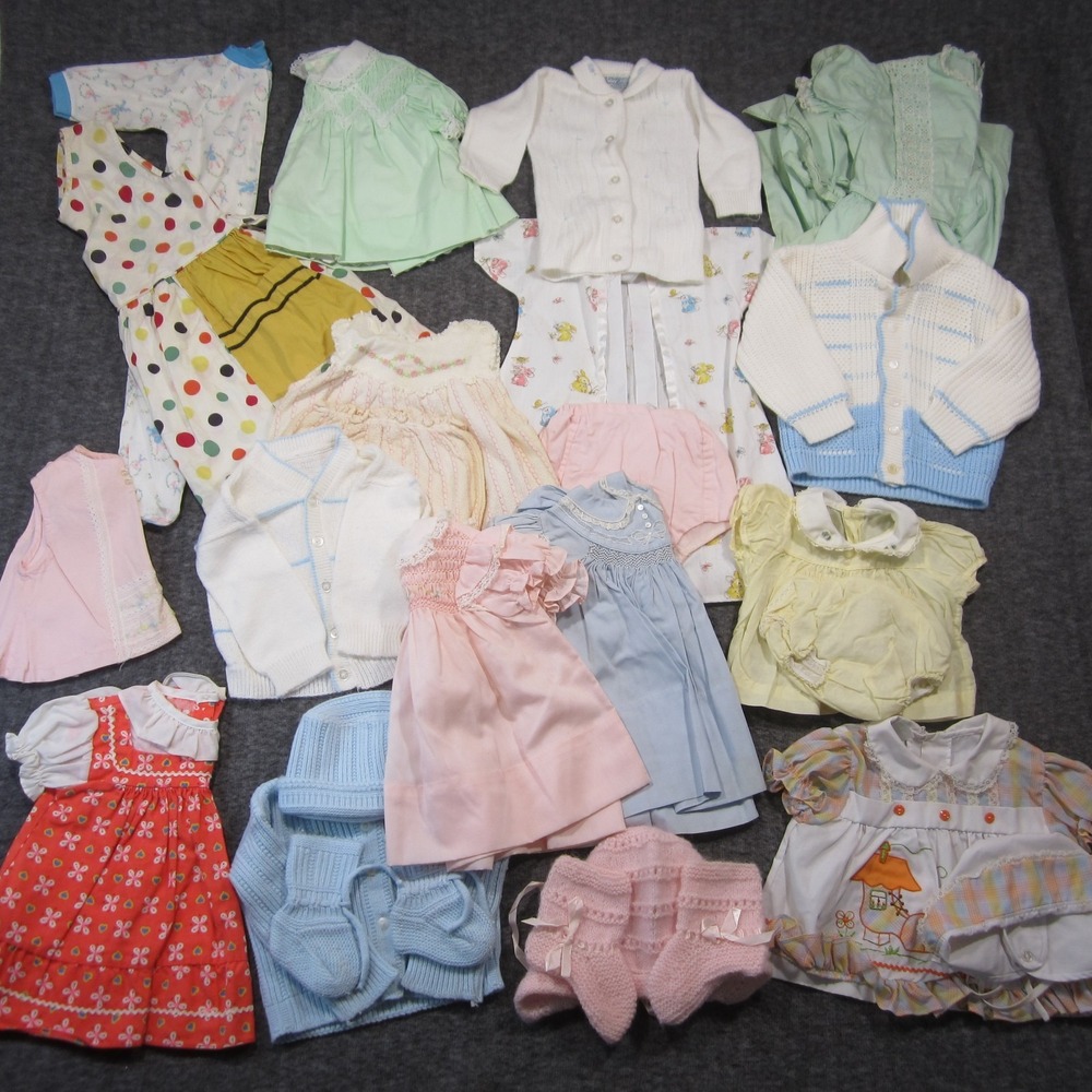 Vintage Baby Clothes Lot Outfit Cute Colorful Classic Heirloom Handmade 70s 80s - Picture 2 of 14